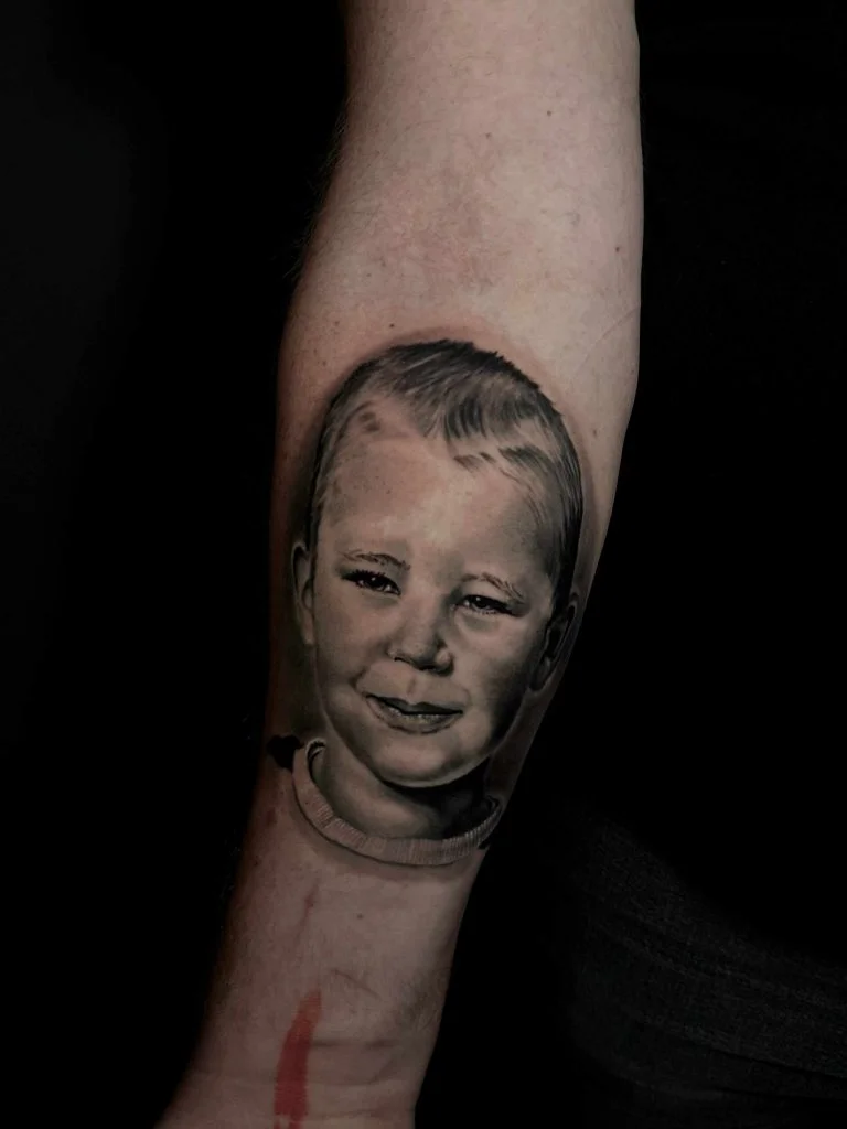 DÁVID tetoválása